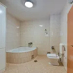 Punta B Pensión 3*