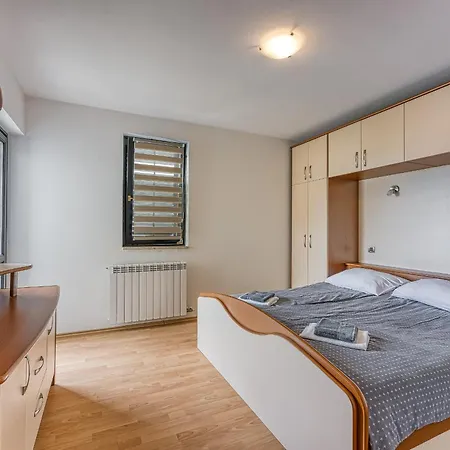 Гостевой дом Punta B 3*